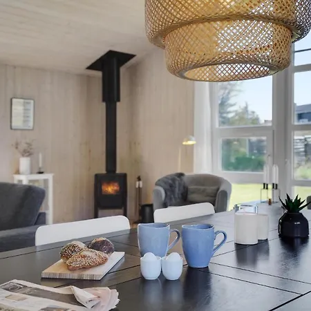 Preciosa Casa En Blokhus Con Cocina Сasa de vacaciones *